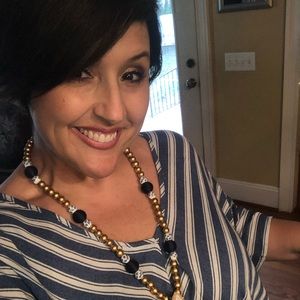 Meet your Posher, Tania